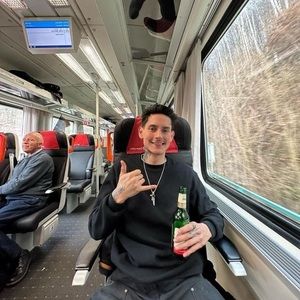 Meet your Posher, Samuel